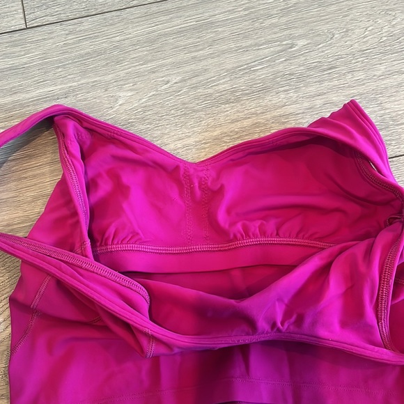 Lululemon Align Tank Ripened Raspberry Size 6 - No Padding - Picture 11 of 13